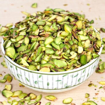 SLICED PISTACHIOS